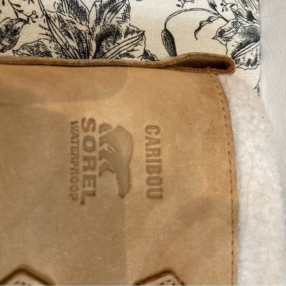 SOREL Sz 4 Caribou Leather and  Rubber Wool Lining Waterproof Boots - Picture 6 of 14